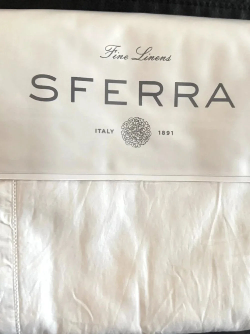 SFERRA Fiona King Flat Sheet White Long Staple Cotton Sateen 114x114 Italy